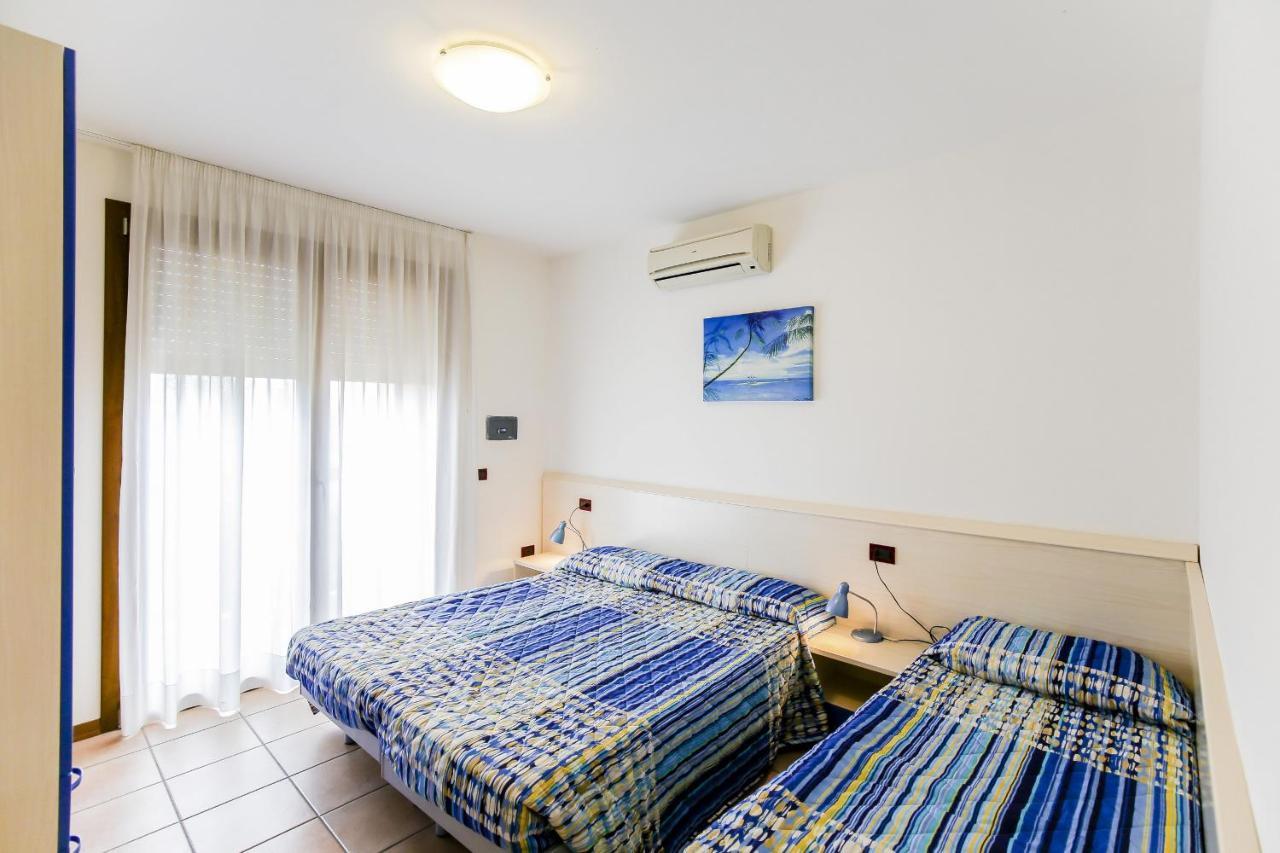 Ginepri Lido Altanea Apartment Каорле Екстериор снимка